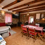 Agroturizam Podastrana Apartamento Hrvace