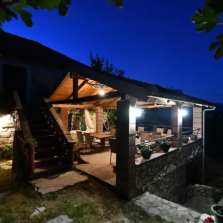 Apartamento Agroturizam Podastrana *